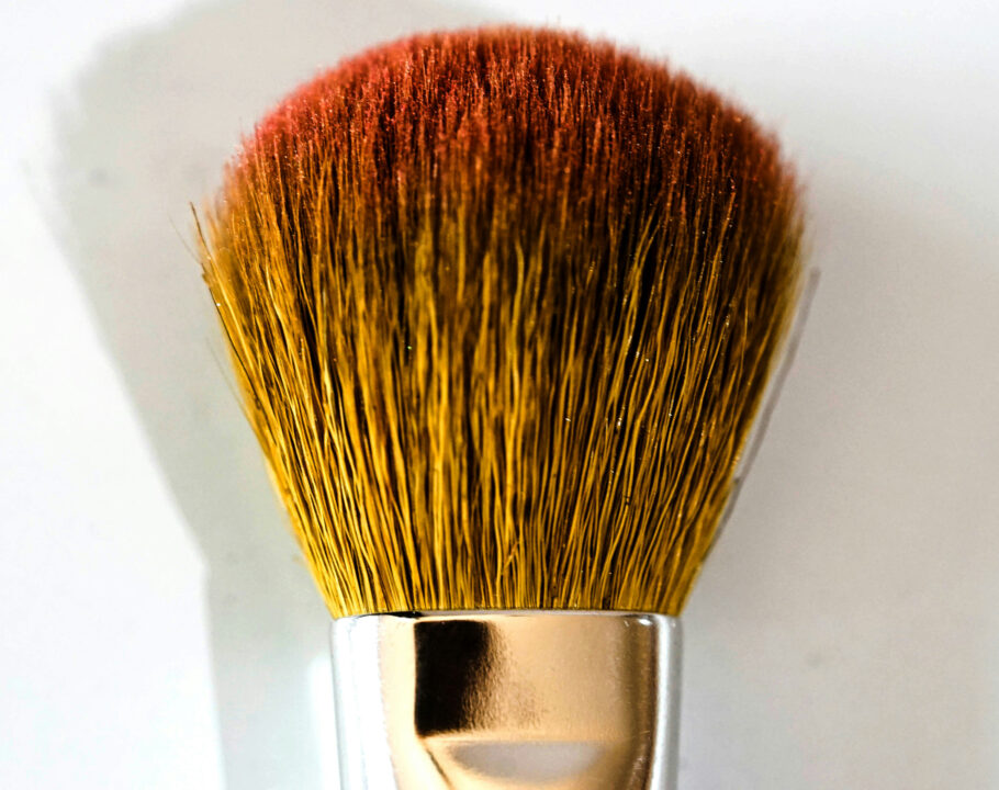 blush brush